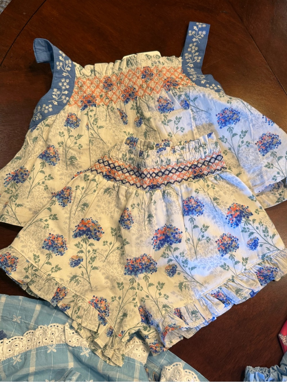 NWT Lali Kids girls floral smocked sleeveless blouse and short set, sz 5yr